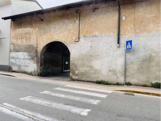 Villa Indipendente in vendita a Gerenzano, Lombardia
