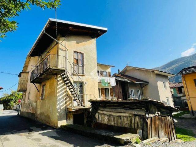 Villa Indipendente in vendita a Unione Montana di Comuni delle Valli di Lanzo, Ceronda e Casternone, Piemonte