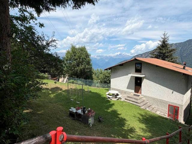 Villa Indipendente in vendita a Gerola Alta, Lombardia