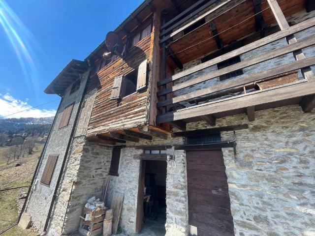Villa Indipendente in vendita a Gerola Alta, Lombardia