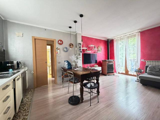 Villa Indipendente in vendita a Gessate, Lombardia