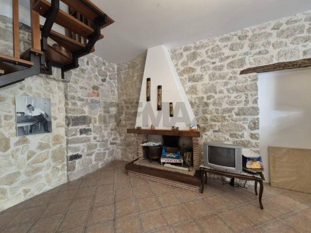 Villa Indipendente in vendita a Gessopalena, Abruzzo