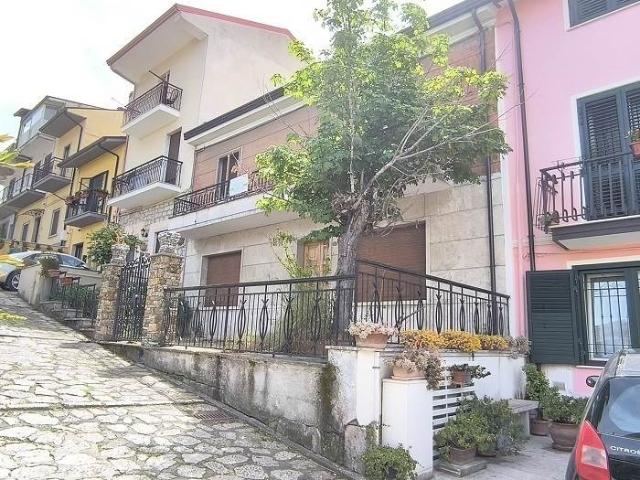Villa Indipendente in vendita a Terre dell’Ufita, Gesualdo