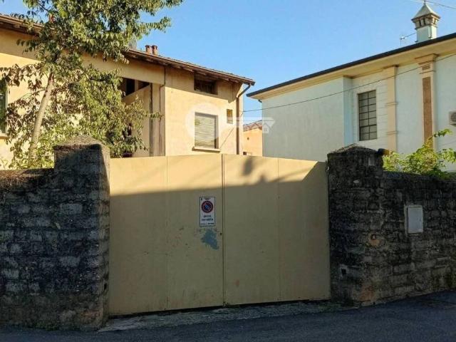Villa Indipendente in vendita a Ghedi, Brescia