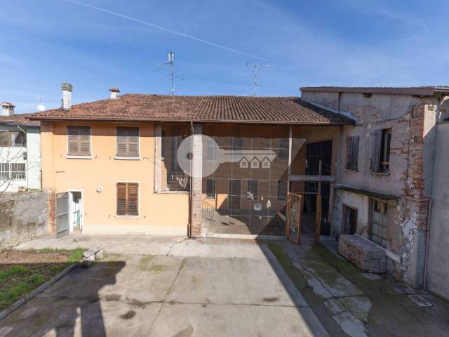 Villa Indipendente in vendita a Ghedi, Lombardia