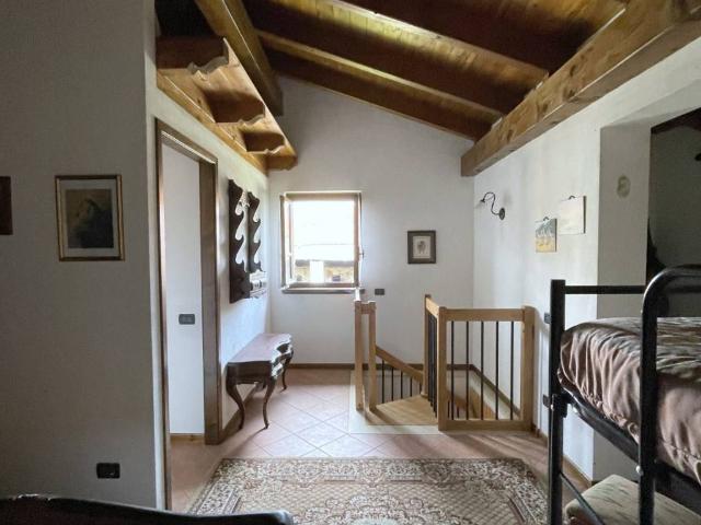 Villa Indipendente in vendita a Piemonte, Novara