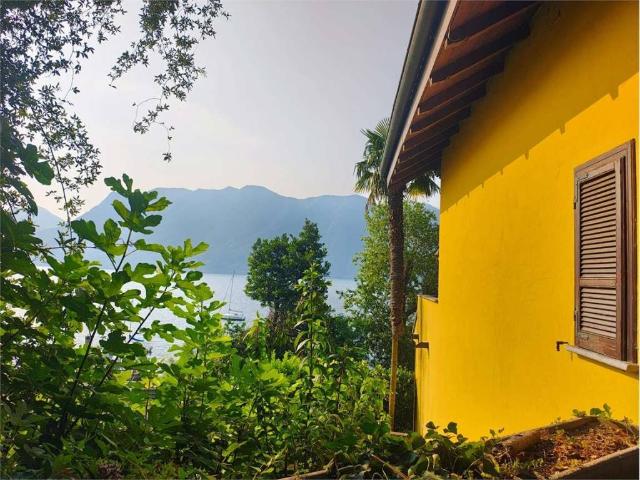 Villa Indipendente in vendita a Ronco, Piemonte
