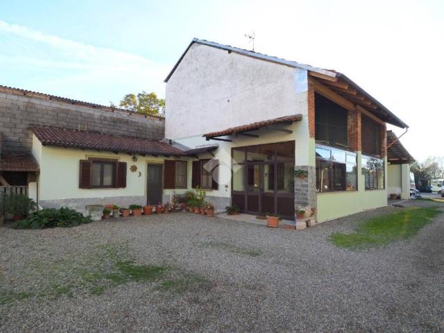 Villa Indipendente in vendita a Piemonte, Vercelli