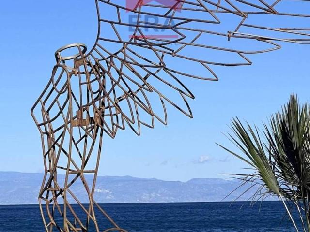 Villa Indipendente in vendita a Giardini Naxos, Sicilia
