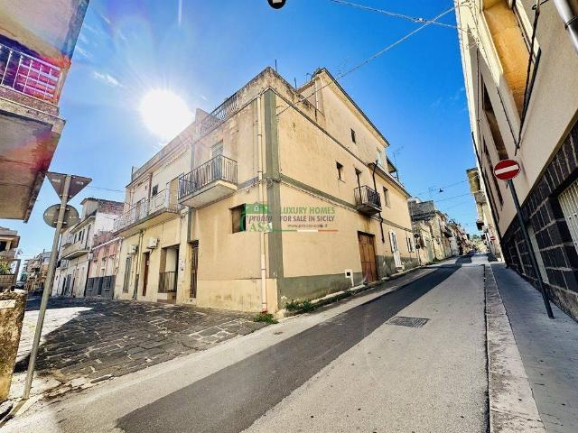 Villa Indipendente in vendita a Giarratana, Sicilia