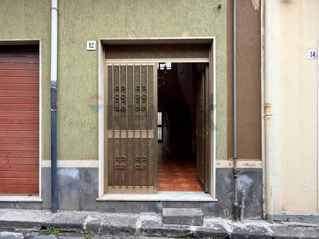 Villa Indipendente in vendita a Giarre, Sicilia
