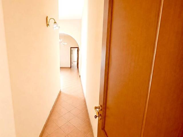 Villa Indipendente in vendita a Macchia, Giarre