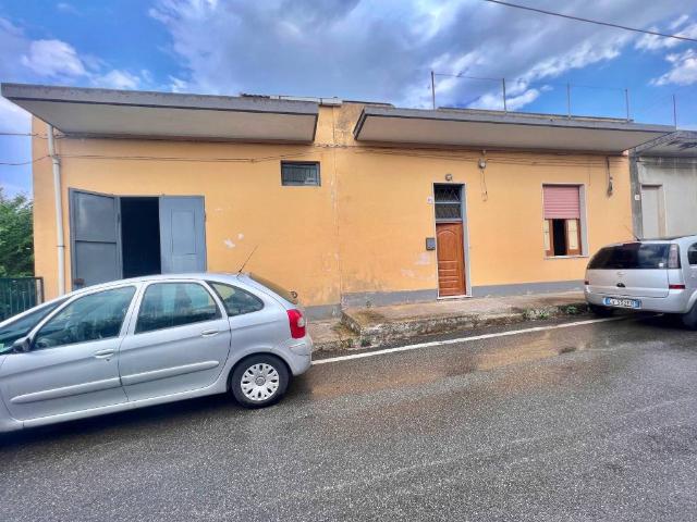 Villa Indipendente in vendita a Giarre, Sicilia