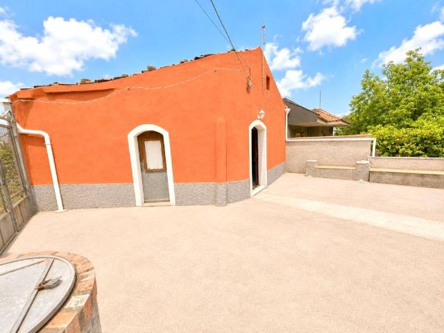 Villa Indipendente in vendita a Miscarello, Giarre