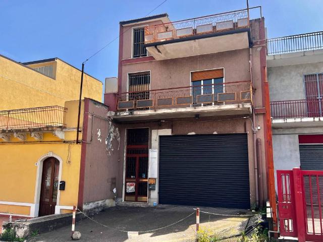 Villa Indipendente in vendita a Giarre, Sicilia