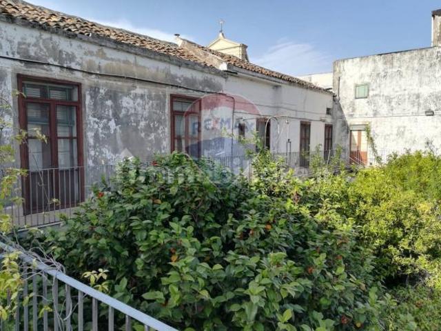 Villa Indipendente in vendita a Macchia, Giarre