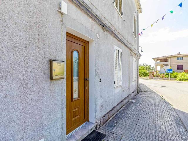 Villa Indipendente in vendita a Giave, Sardigna/Sardegna