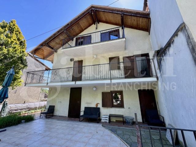 Villa Indipendente in vendita a Maddalena, Piemonte