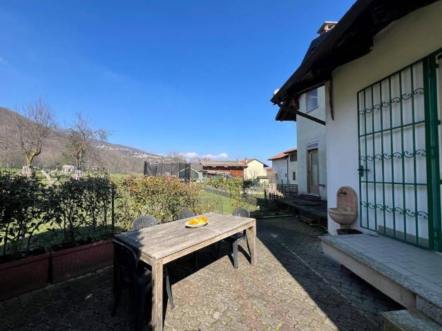 Villa Indipendente in vendita a Sala, Piemonte
