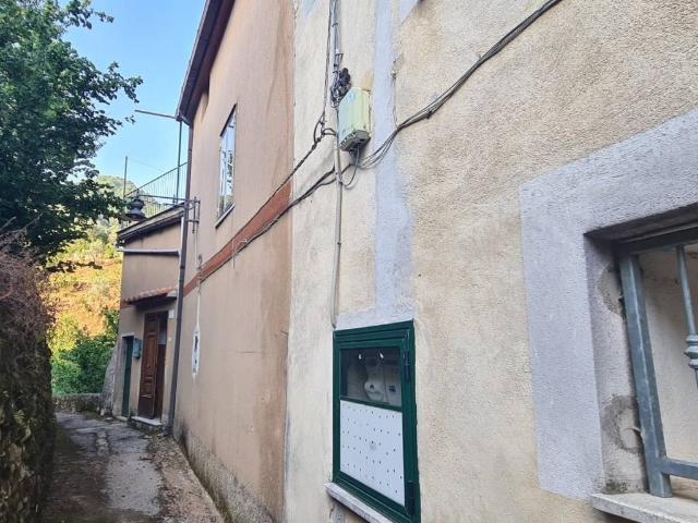 Villa Indipendente in vendita a Giffoni Sei Casali, Campania