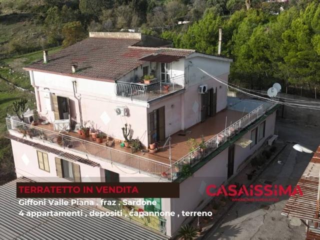 Villa Indipendente in vendita a Giffoni Valle Piana, Campania