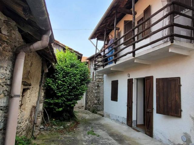 Villa Indipendente in vendita a Piemonte, Verbano-cusio-ossola