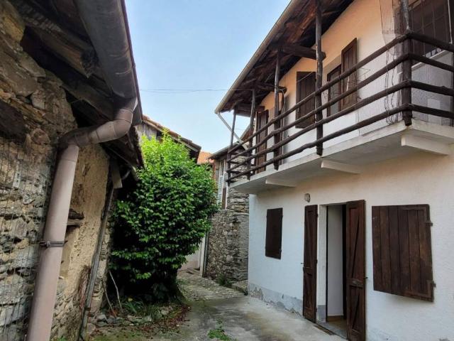 Villa Indipendente in vendita a Piemonte, Verbano-cusio-ossola