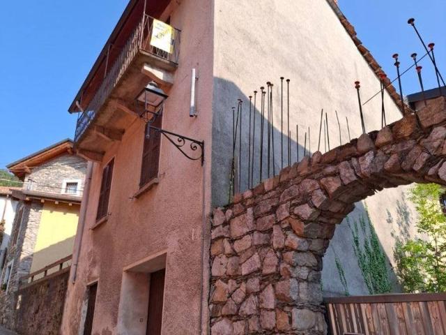 Villa Indipendente in vendita a Piemonte, Verbano-cusio-ossola