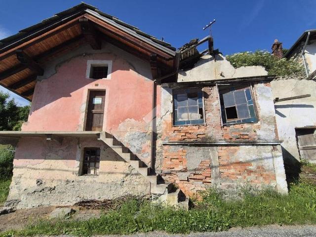 Villa Indipendente in vendita a Gignod, Aosta