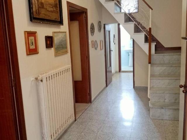 Villa Indipendente in vendita a Gimigliano superiore, Gimigliano