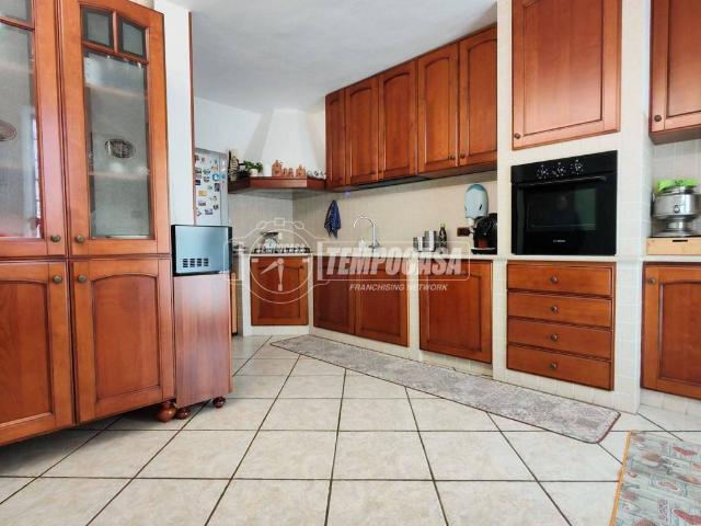 Villa Indipendente in vendita a Gioia del Colle, Bari