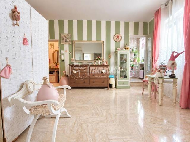 Villa Indipendente in vendita a Gioia del Colle, Bari