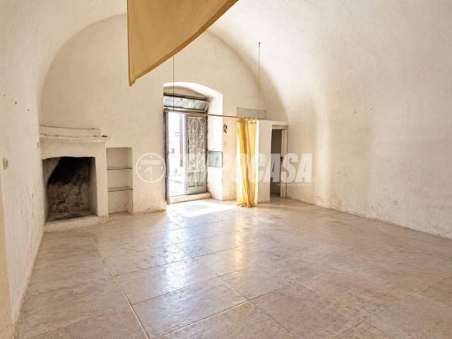 Villa Indipendente in vendita a Gioia del Colle, Bari