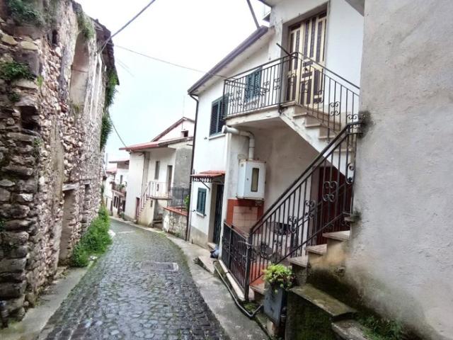 Villa Indipendente in vendita a Gioia Sannitica, Campania