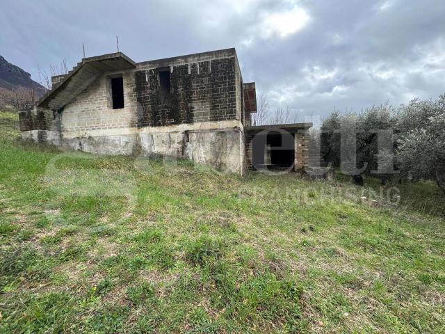 Villa Indipendente in vendita a Gioia Sannitica, Campania