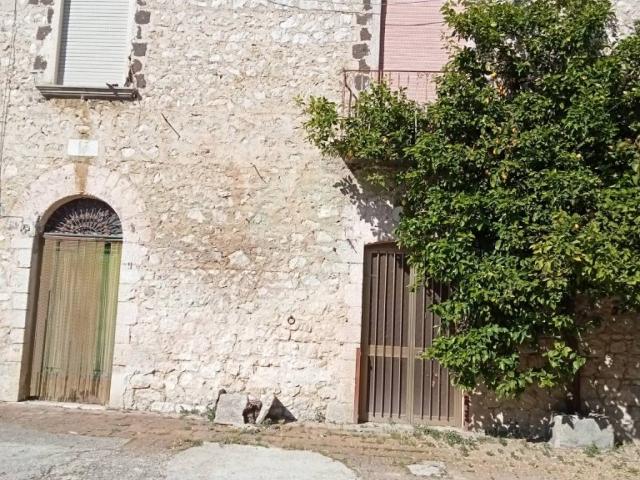 Villa Indipendente in vendita a Gioia Sannitica, Campania