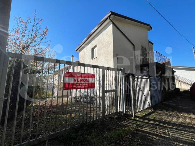 Villa Indipendente in vendita a Gioia Sannitica, Campania