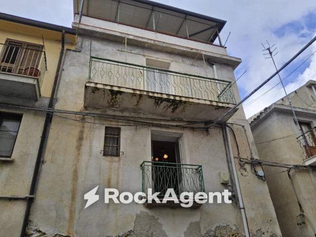 Villa Indipendente in vendita a Calabria, Reggio Calabria