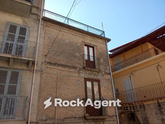 Villa Indipendente in vendita a Calabria, Reggio Calabria