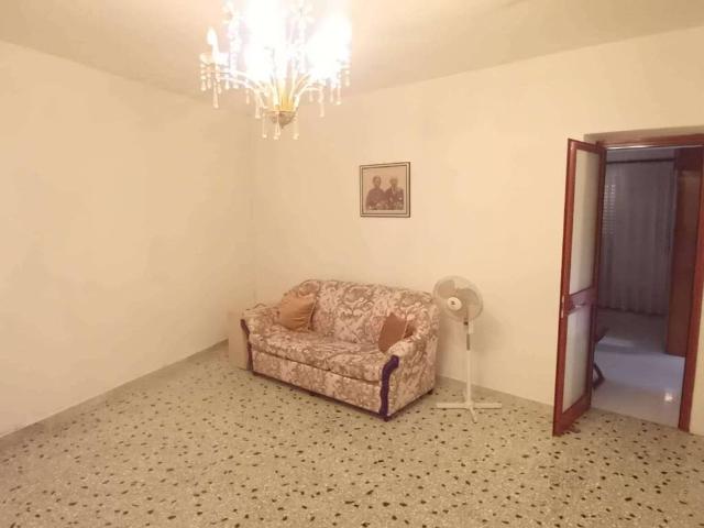 Villa Indipendente in vendita a Gioiosa Marea, Sicilia