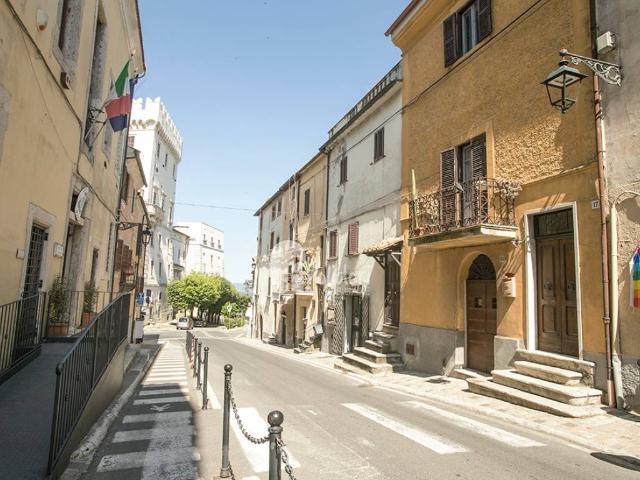 Villa Indipendente in vendita a Giove, Umbria