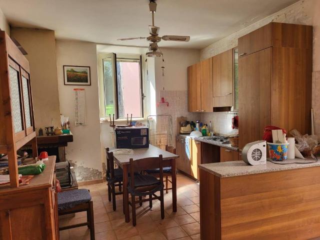 Villa Indipendente in vendita a Giove, Umbria