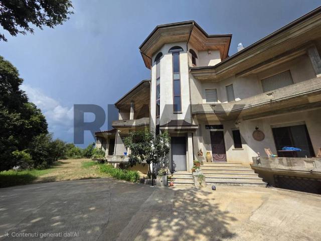 Villa Indipendente in vendita a Calabria, Catanzaro