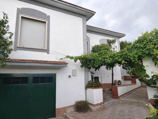 Villa Indipendente in vendita a Giugliano In Campania, Campania