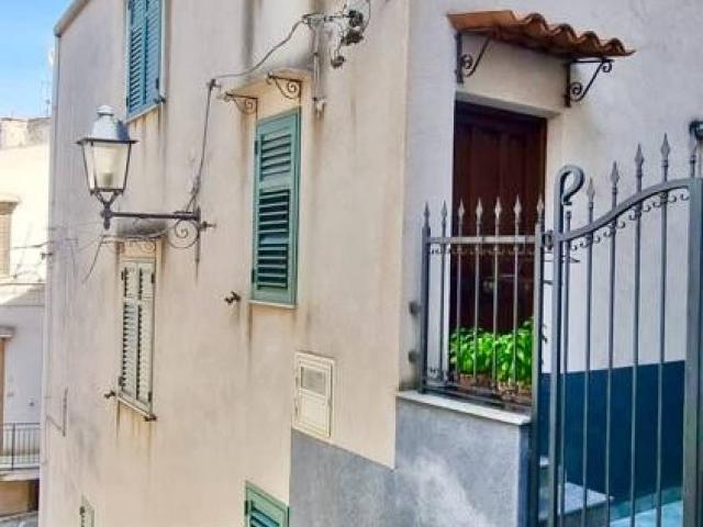 Villa Indipendente in vendita a Giuliana, Palermo