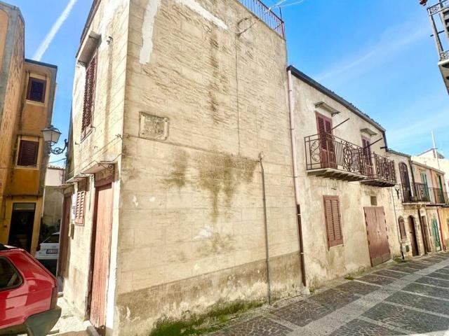 Villa Indipendente in vendita a Giuliana, Sicilia