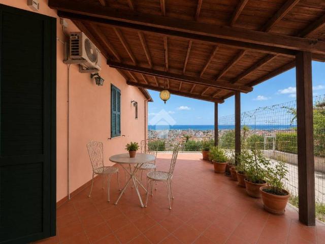 Villa Indipendente in vendita a Giulianova, Abruzzo