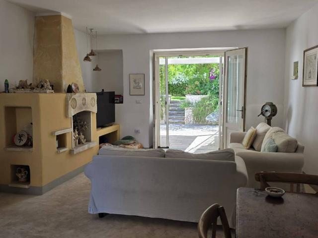 Villa Indipendente in vendita a Puglia, Lecce