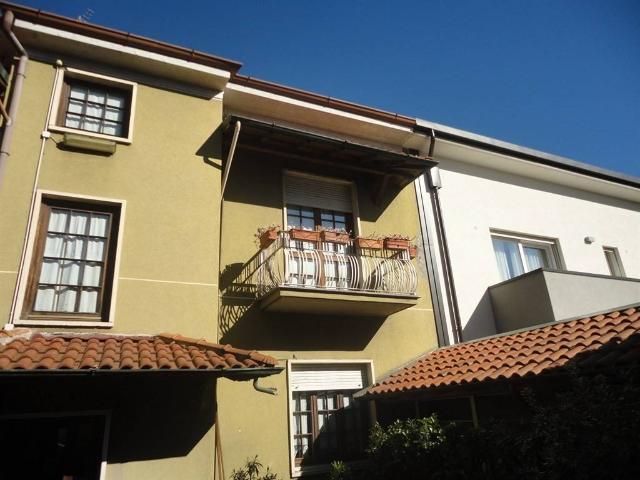Villa Indipendente in vendita a Brugazzo, Giussano