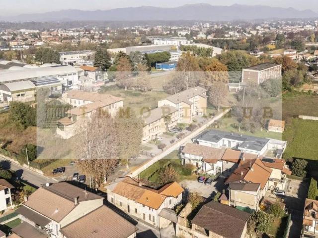 Villa Indipendente in vendita a Birone, Giussano